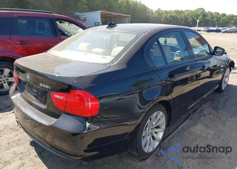 2011 BMW 328I xDrive from USA, damaged, VIN WBAPK5G5XBNN79010